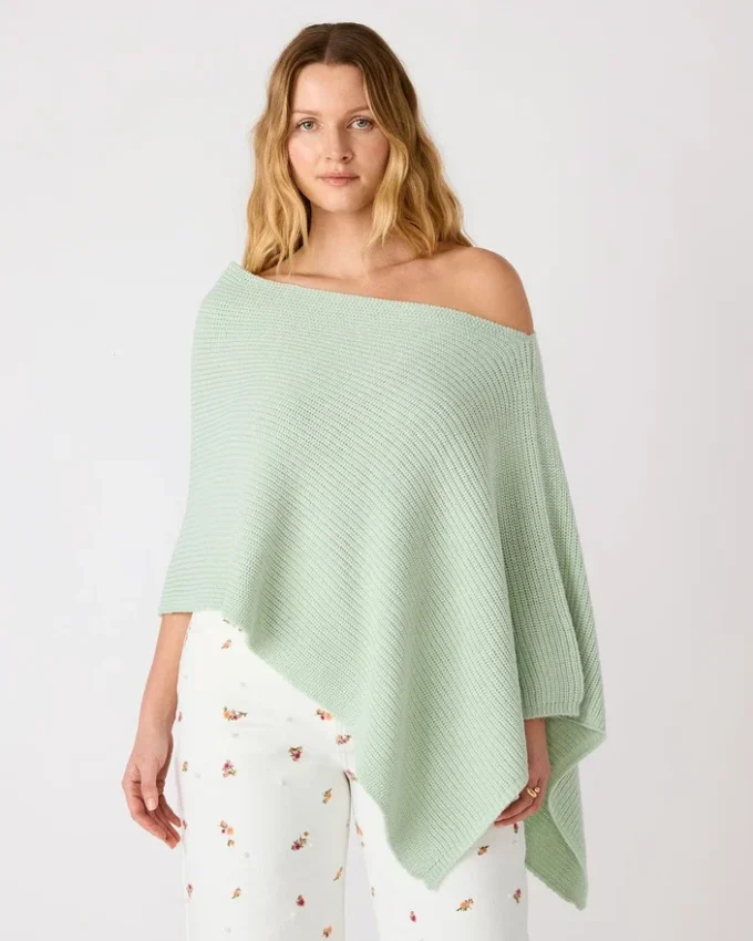 Channing Poncho Bay Green
