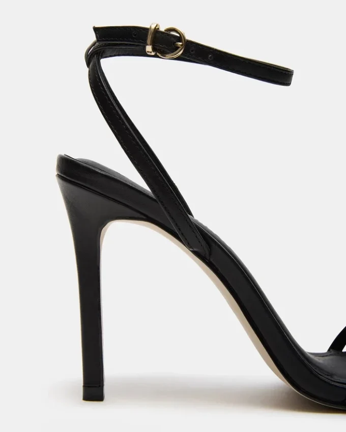 Jypsey Black Leather