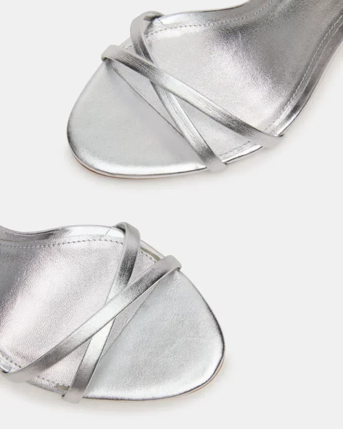 Jypsey Silver Leather