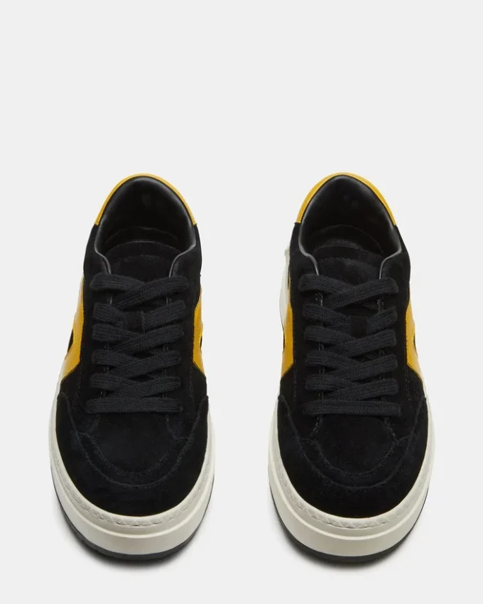 Kickflip Black Suede