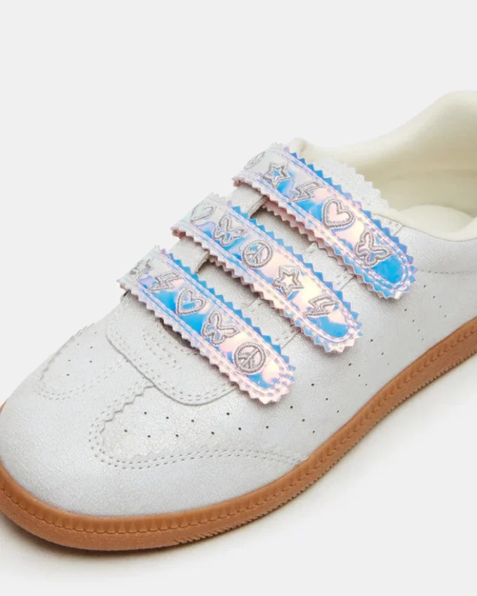 Kids Momentum off White Fabric