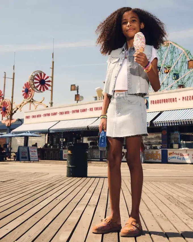 Kids Moneyy Brown Rhinestones