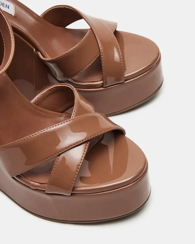 Pinnacle Camel Patent