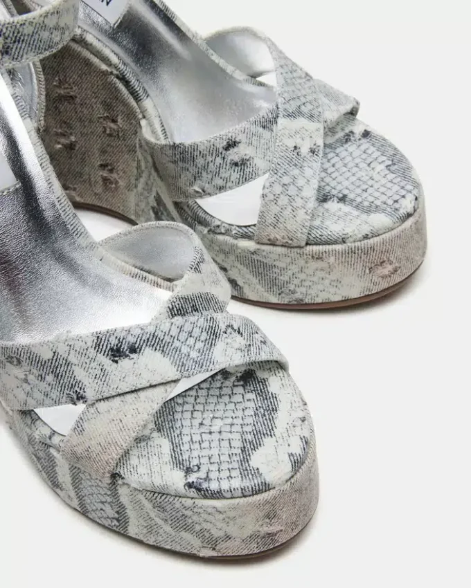 Pinnacle Multi Snake