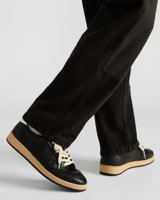 Prismo Black Leather