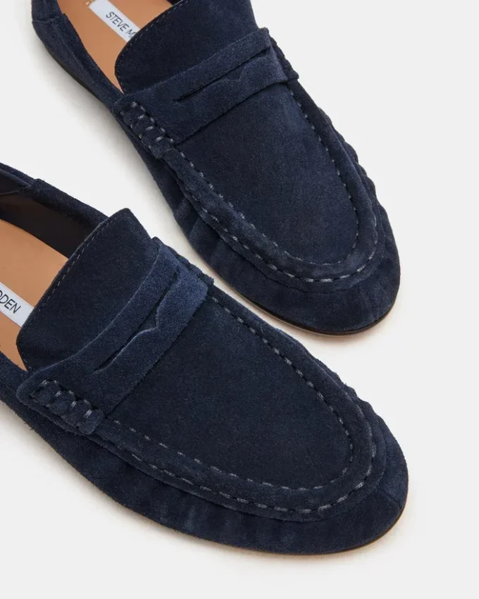 Roger Navy Suede