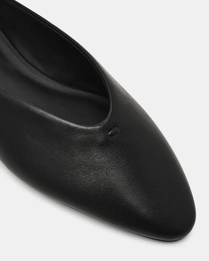 Sherman Black Leather