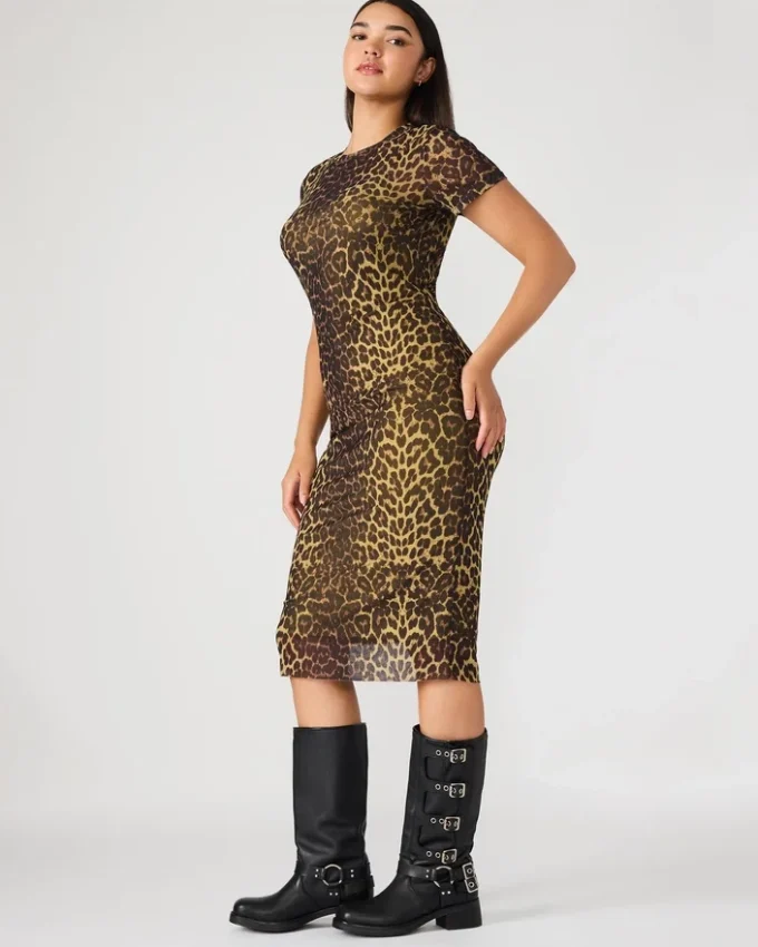 Short Sleeve Hailee Dress Hot Spots Print