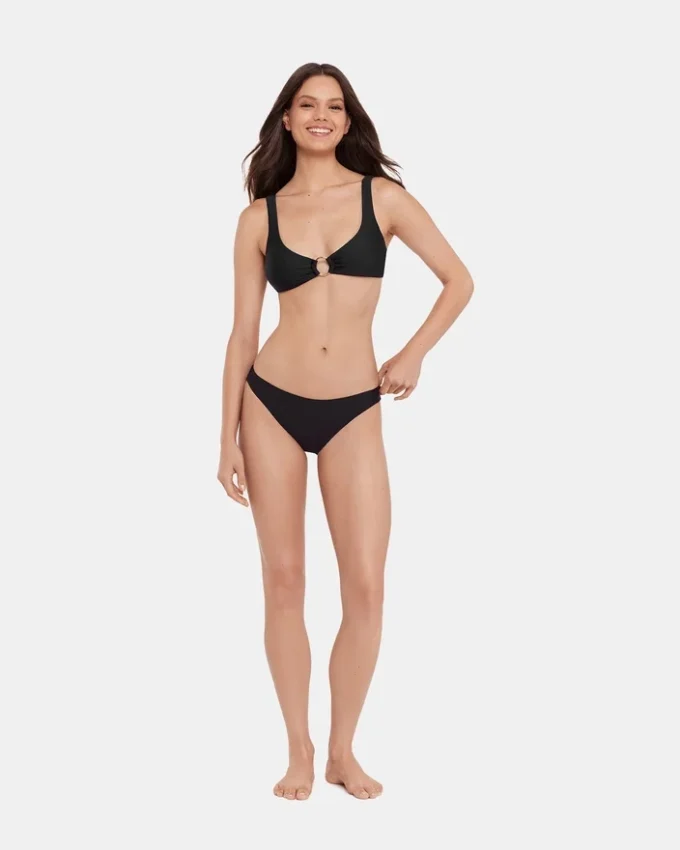 Sleek ‘N Chic Bikini Top Black