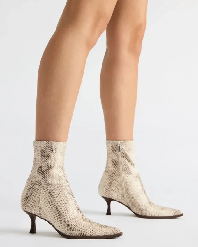 Stasia Natural Snake